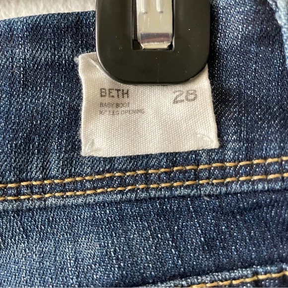 Hudson Beth Baby Boot Jeans in Kern Wash - Picture 5 of 6